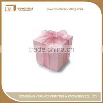 Custom red cardboard round gift box bath towel packaging