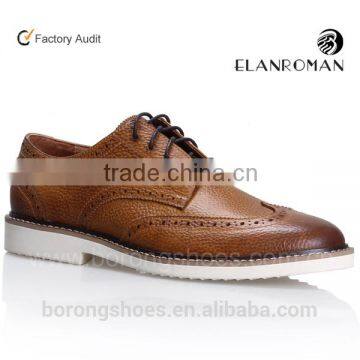 British style casual shoe for men with Brogue design leather casual shoe