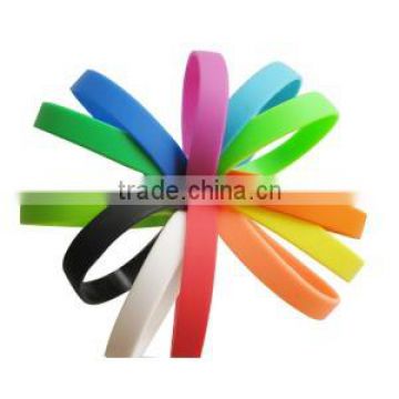 Custom adjustable silicone wristband bracelet in china