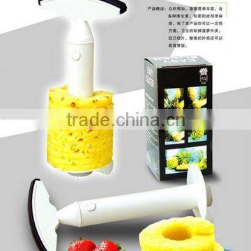 Pineapple peeler, kitchen gadget, pineapple peeler, plastic pineapple is creative