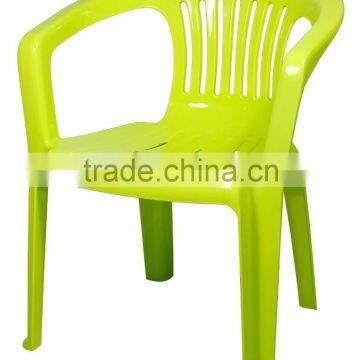 Plastic stackable/low back kids chair