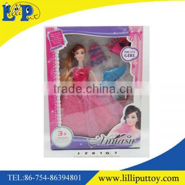 Fashion princess doll toy with beauty accessories