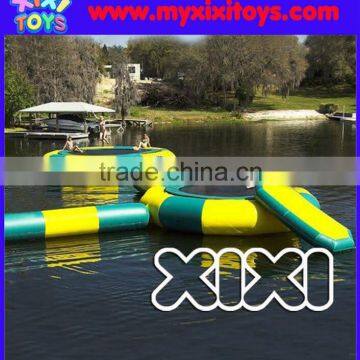 Inflatable jumping bed on water