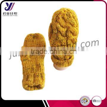 Fashion winter hand woolen felt cable knitted gloves factory wholesale sales (accept custom)