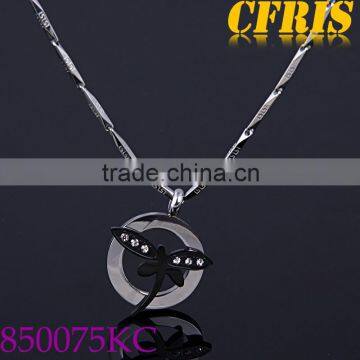 Wholeasle Funny Moon And Bat Pendants