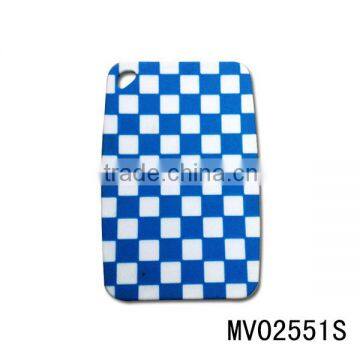 PLASTIC CUTTING BOARD