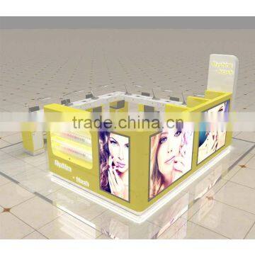 Mall Eyebrow Threading Kiosk With Barber Station photo-1