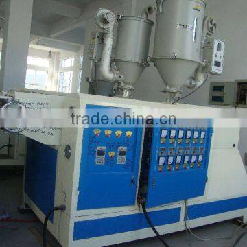 Food container making machine