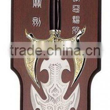 SW593 Decorative swords with plaque