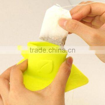 Silicone Tea Bag Squeezer & Cup Lid photo-2