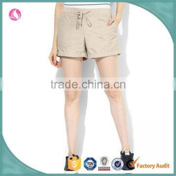 China Suppliers Women Board Shorts,Chino Beige Solid Cotton Casual Cargo Loose Fit Shorts Apparel