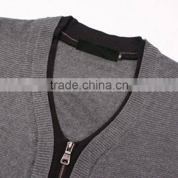 Long Sleeve Grey Button Down Cardigan Sweater For Men photo-2