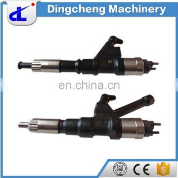 Fuel injector 095000-6700