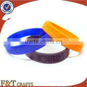 lovers luminous snap hand bracelet silicone wristband rubber bracelet for wholesale