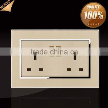 2015 New hotHotel design 2 gang swithc with double 13A wall socket with indicator
