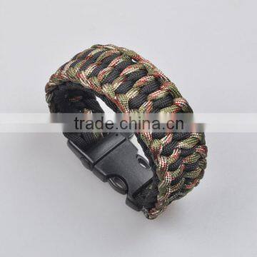 550 paracord bracelet with whistle buckle, paracord knots