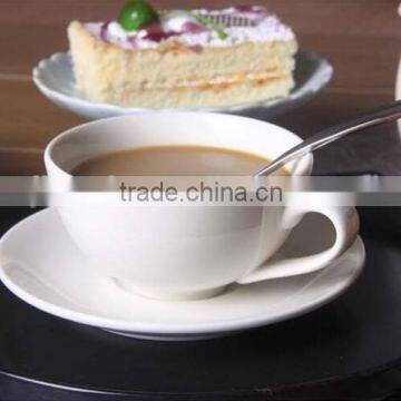 China wholesale bulk ceramic tea cup and saucer set modern cafe porcelain cappuccino coffee cup and saucer set with custom logo