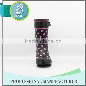 China 10 Years Experience Colorful Kids Rain Boots photo-2