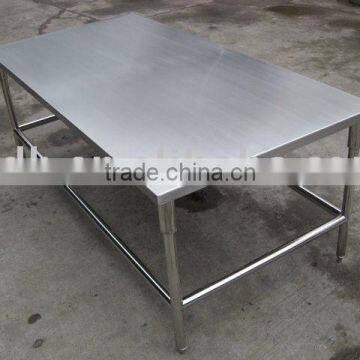 Stainless Steel Work Table (ISO 9001: 2000 APPROVED)