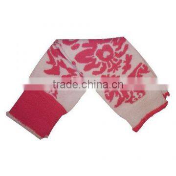 red and white cheveron new lovely baby leg warmers