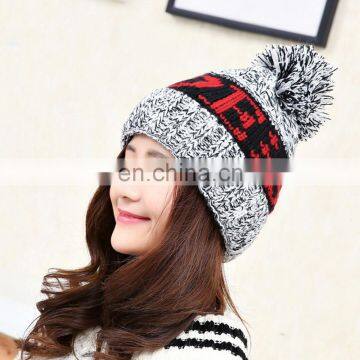 Custom Logo Women Knit Winter Beanie Caps for Womens photo-5