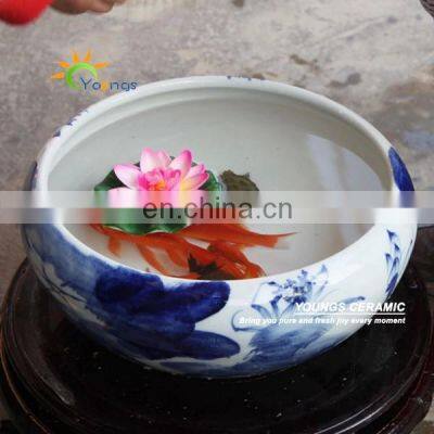 Small Chinese Hand Painted Lotus Design Porcelain Decorative Indoor Flower Pots Fish pots