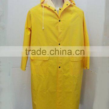 PVC/ Polyster Waterproof Long Raincoat For Men