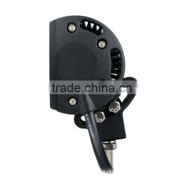 HLE New Arrival New Design IP68 18w 4 Inch Led Light Bar on Truck Roof photo-4