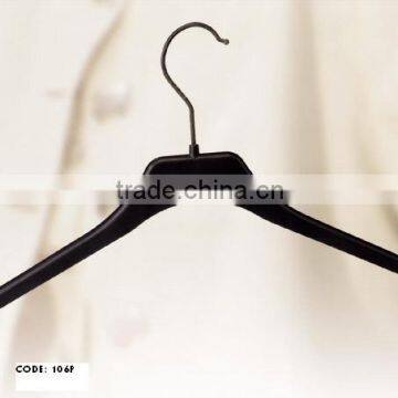 EU and US quality plastic hanger for clothes for supermarket