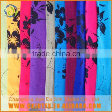 Assured quality nice design 100% rayon challie printing