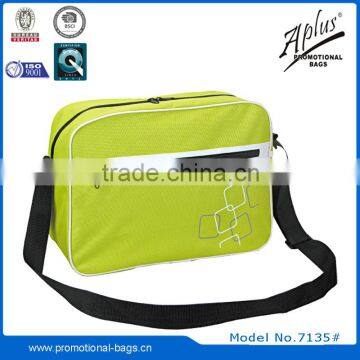 zipper pocket shoulder bag for school students