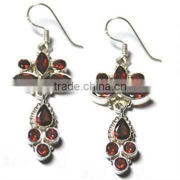 .925 Stelring Silver Red Garnet Gem Stone Earrings