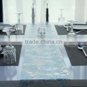 Hot Selling Textile Bronzing and Glitter Printing Table Runner Celebration Decoration photo-6