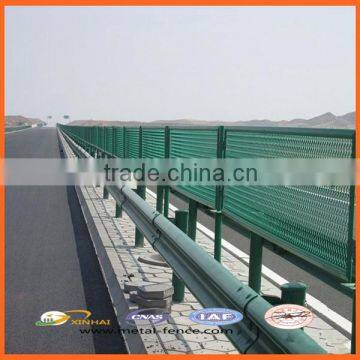 High Quality Expanded Metal Fence/PVC Coated Highway Fence/Reflecting Net