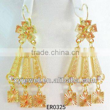 Latest design earring hooks with gold plating wholesale fashion earring