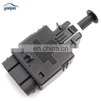 High Quality 61318360417 Brake Light Stop Switch For B M W E31 E32 E34 E36 Z3 E36 M3 M5 61 31 1 382 385