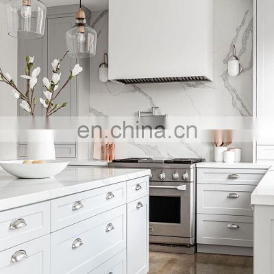 Modern Kitchen Furniture Solid Wood Plywood Shaker Style Design White Lacquer Painting Finished Kitchen Cabinets