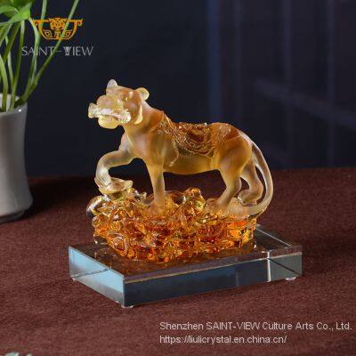 SAINT-VIEW Factory Wholesale Liuli Crystal Tiger Figurine Auspicious Home Office Decoration photo-4
