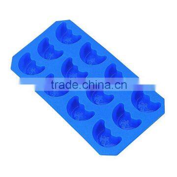 Plastic moon shaped Ice Cube tray