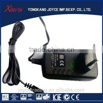 Portable 12 volt battery charger