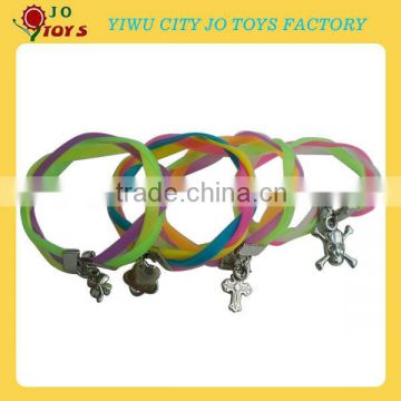 Wholesale silicone bracelet with metal