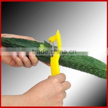 Fruit peeler, kitchen ware, plastic product