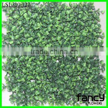 wholesale plastic green artificial grass decoration crafts