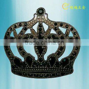 rhinestone crown belt buckle