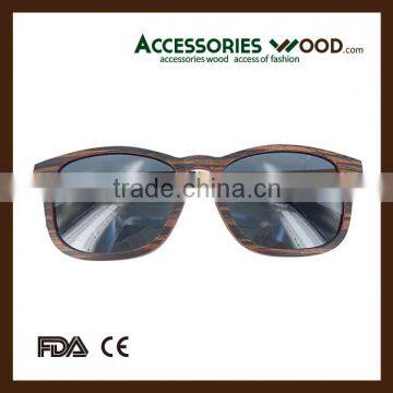 Hoting Selling Wooden Sunglasses With Wooden Layered Frame and Polarized Coating Lenses photo-6