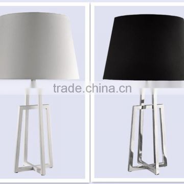 Metal Base And Body In Chrome Plated With Fabric Lampshade Bedside Table Lamp Study Table Lamp