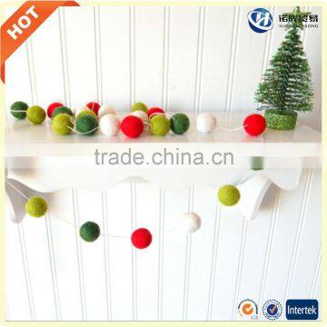 2017 Wholesale Ornaments Handmade Felt Wool Ball in Stock photo-3