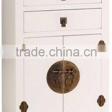 CREAM ORIENTAL WOODEN CABINET W/2 DOORS & 2 DRAWERS