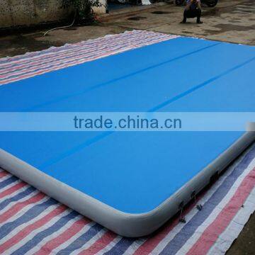Vender Main Push Outdoor Air Inflatable Karts Race Track Inflatable Gym Mat