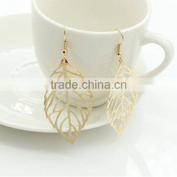 Europe New Style Simple Gold Alloy Jewelry Earrings photo-3